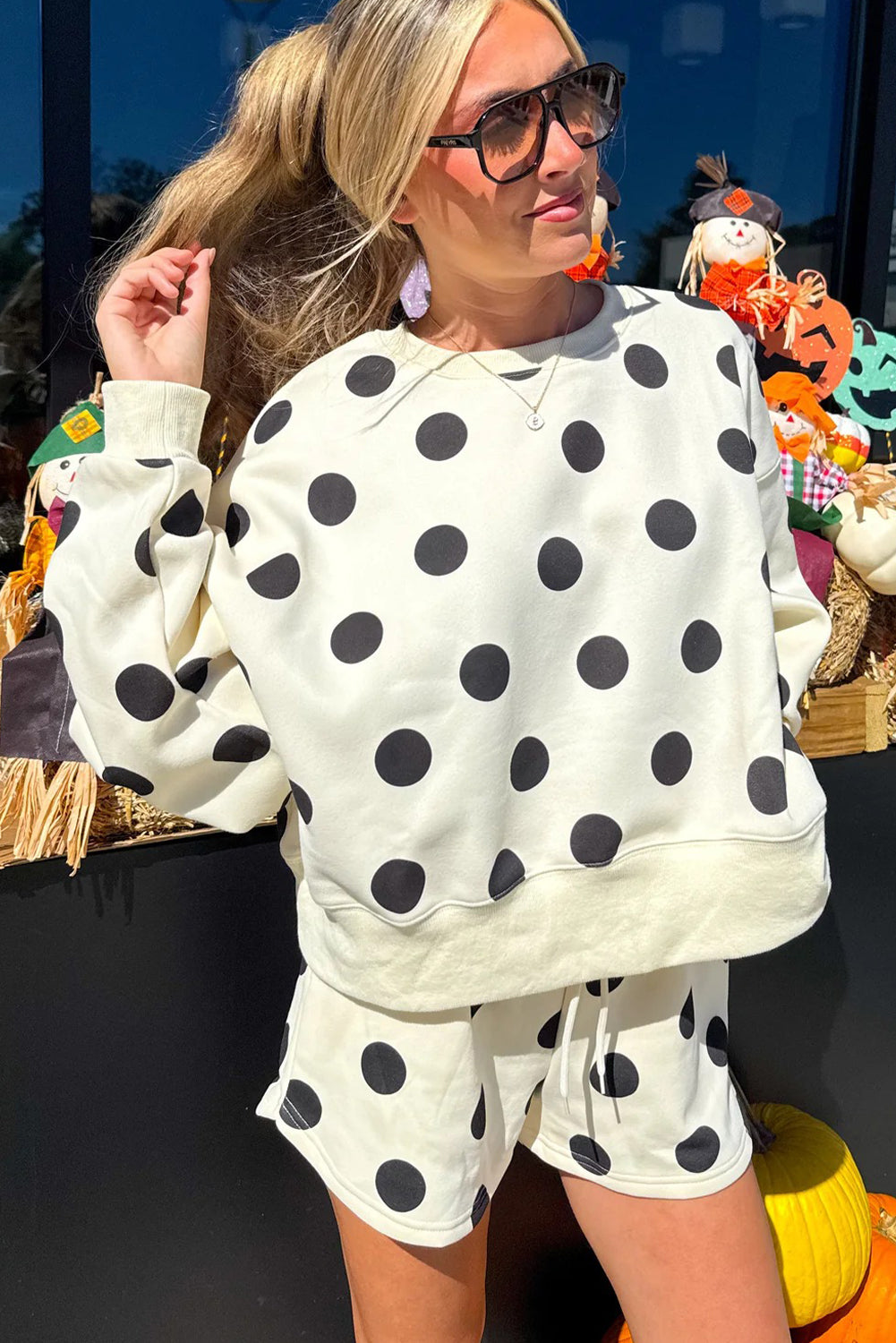 Beige Polka Dot Print Drop Shoulder Pullover Drawstring Shorts Set