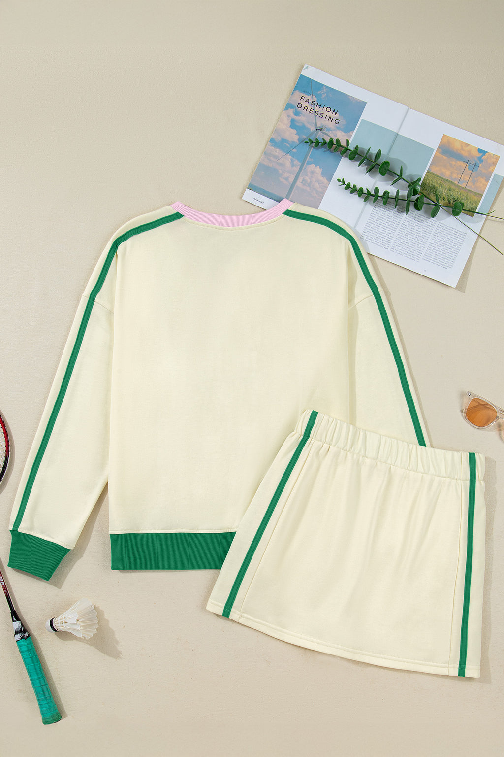 Beige Ribbed Colorblock Trim V Neck Sporty Pullover Mini Skort 2pcs Athleisure Set