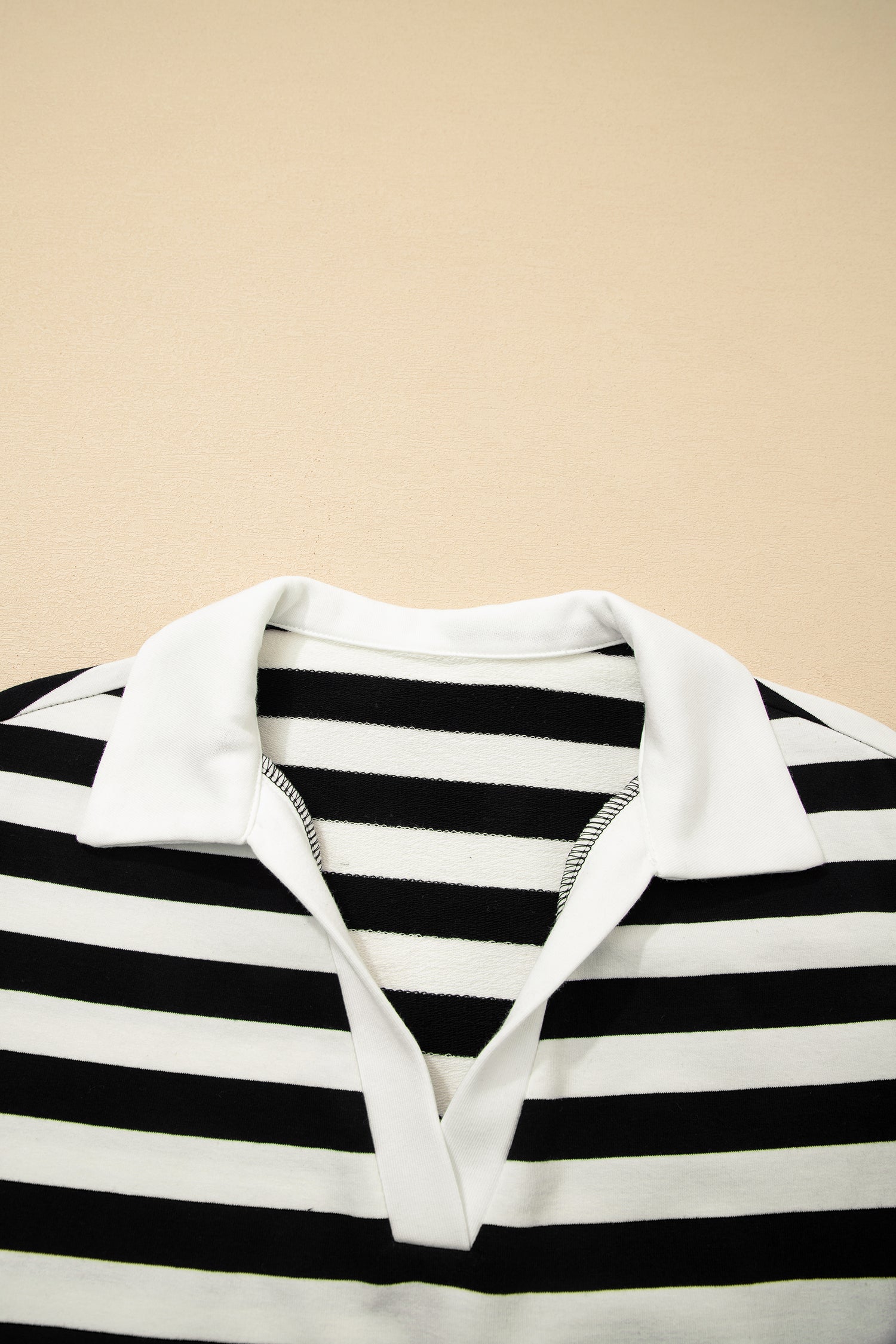 Black Stripe Collar V Neck Ruffled Short Sleeve Blouse