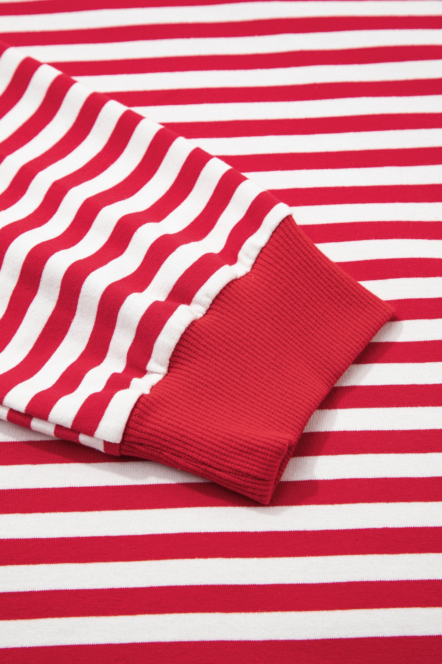 Red Stripe Exposed Seam V Neck Balloon Sleeve Pullover