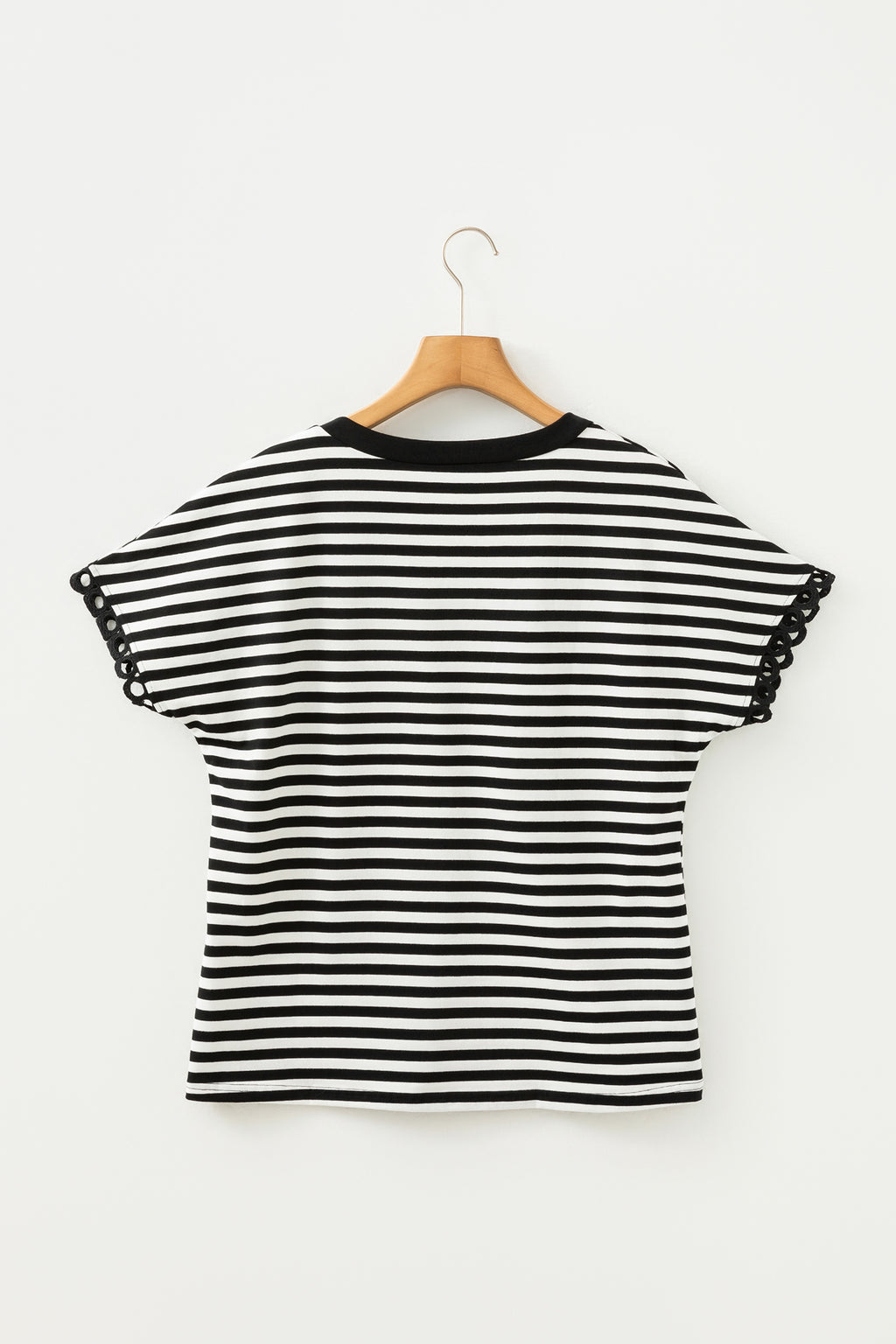Black Striped Print V Neck Delicate Trim Casual Tee