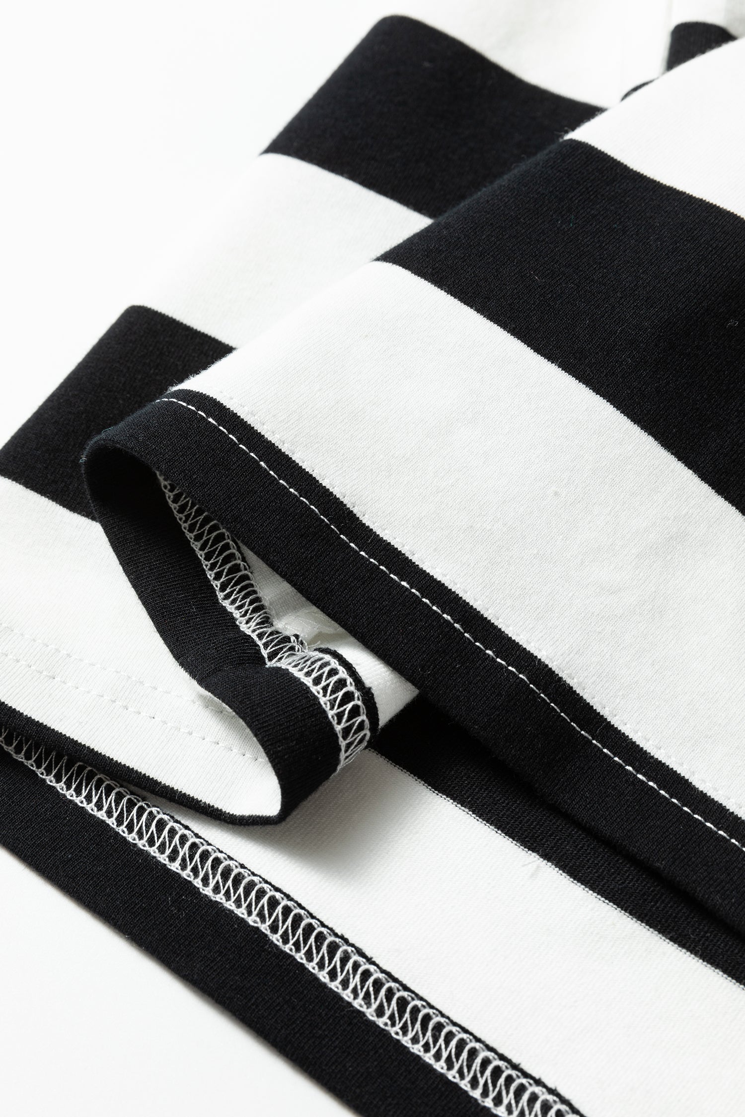 Black Stripe Floral Print Puff Sleeve Patchwork Blouse