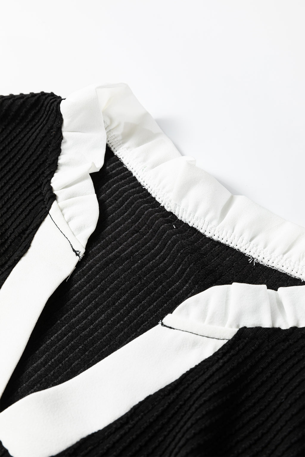 Black Plus Size Contrast Frilled Neckline Ruffled Short Sleeve Ribbed Textured Blouse