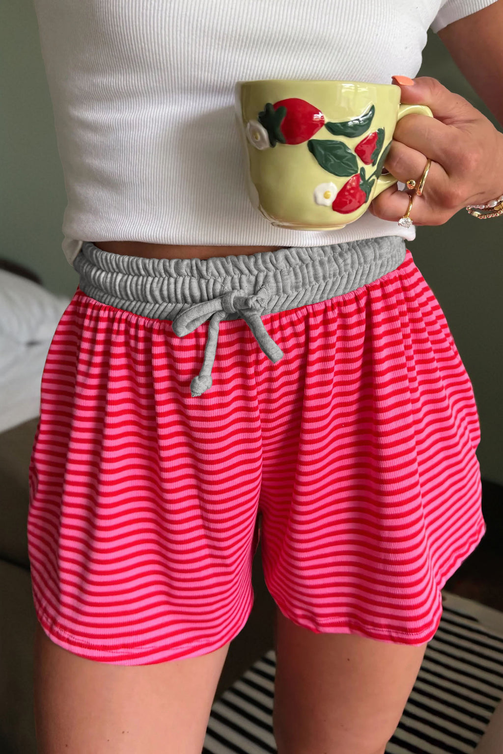 Rose Stripe Contrast Elastic Waist Casual Ribbed Shorts